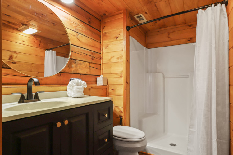 Blue Ridge cabins with hot tub