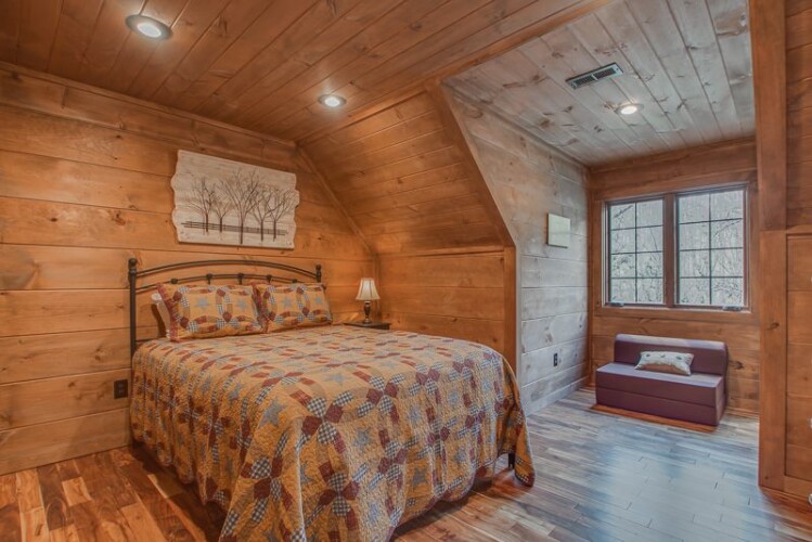 2 bedroom cabins in gatlinburg tn