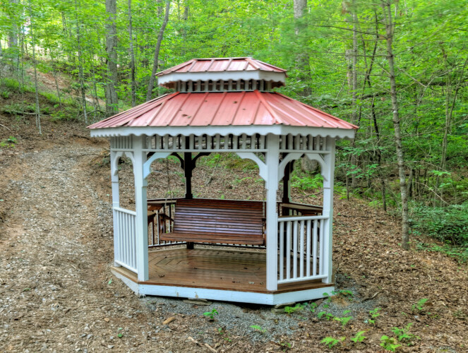 mineral bluff cabin with hot tub and mountain views